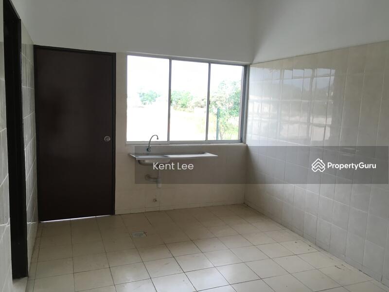 For Sale - Direct PEMAJU FULL Loan SEMI D 34x72 4R3B Sudah SIAP FREE MOT Bkt Kapar Meru Jln Islandar Klang